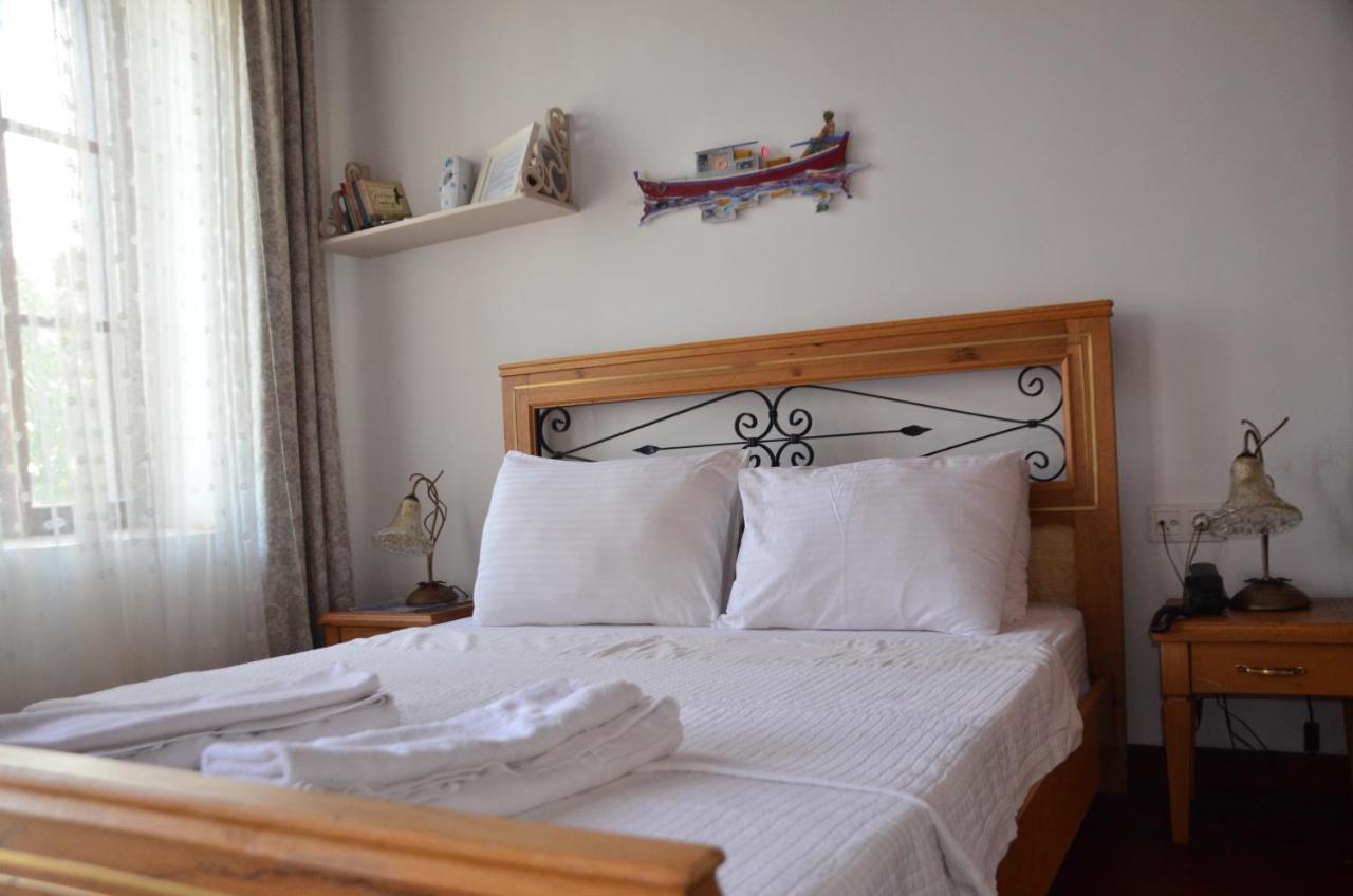 Aliye Hanim Hotel Ayvalı Esterno foto
