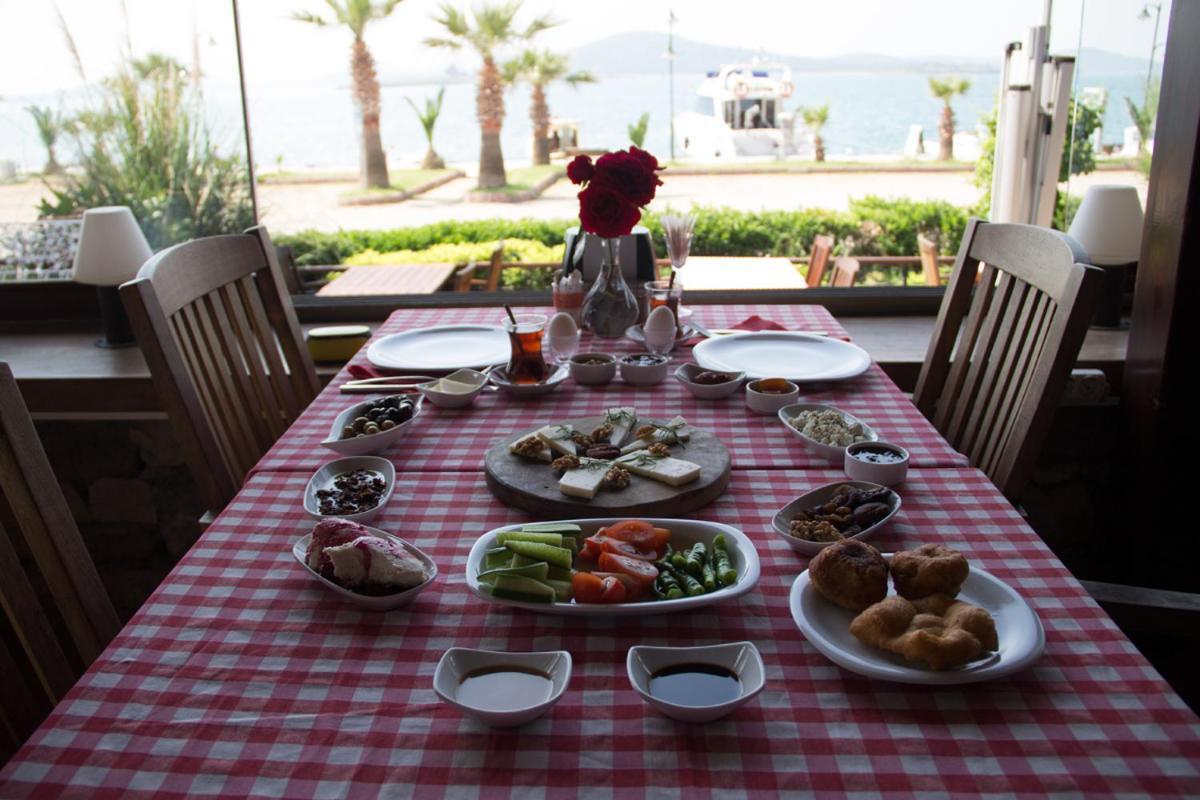 Aliye Hanim Hotel Ayvalı Esterno foto