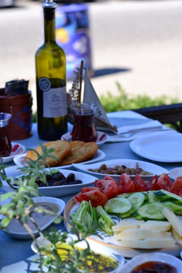 Aliye Hanim Hotel Ayvalı Esterno foto