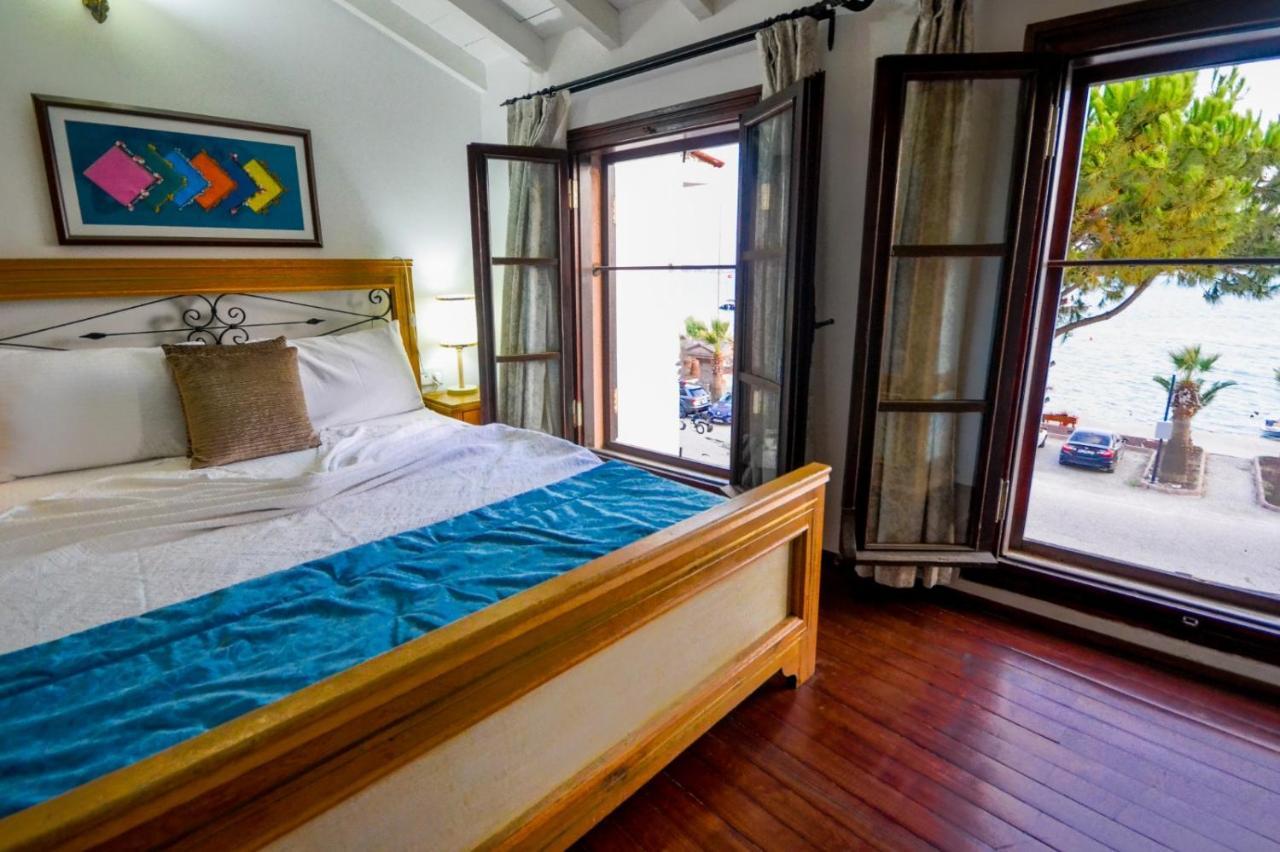 Aliye Hanim Hotel Ayvalı Esterno foto