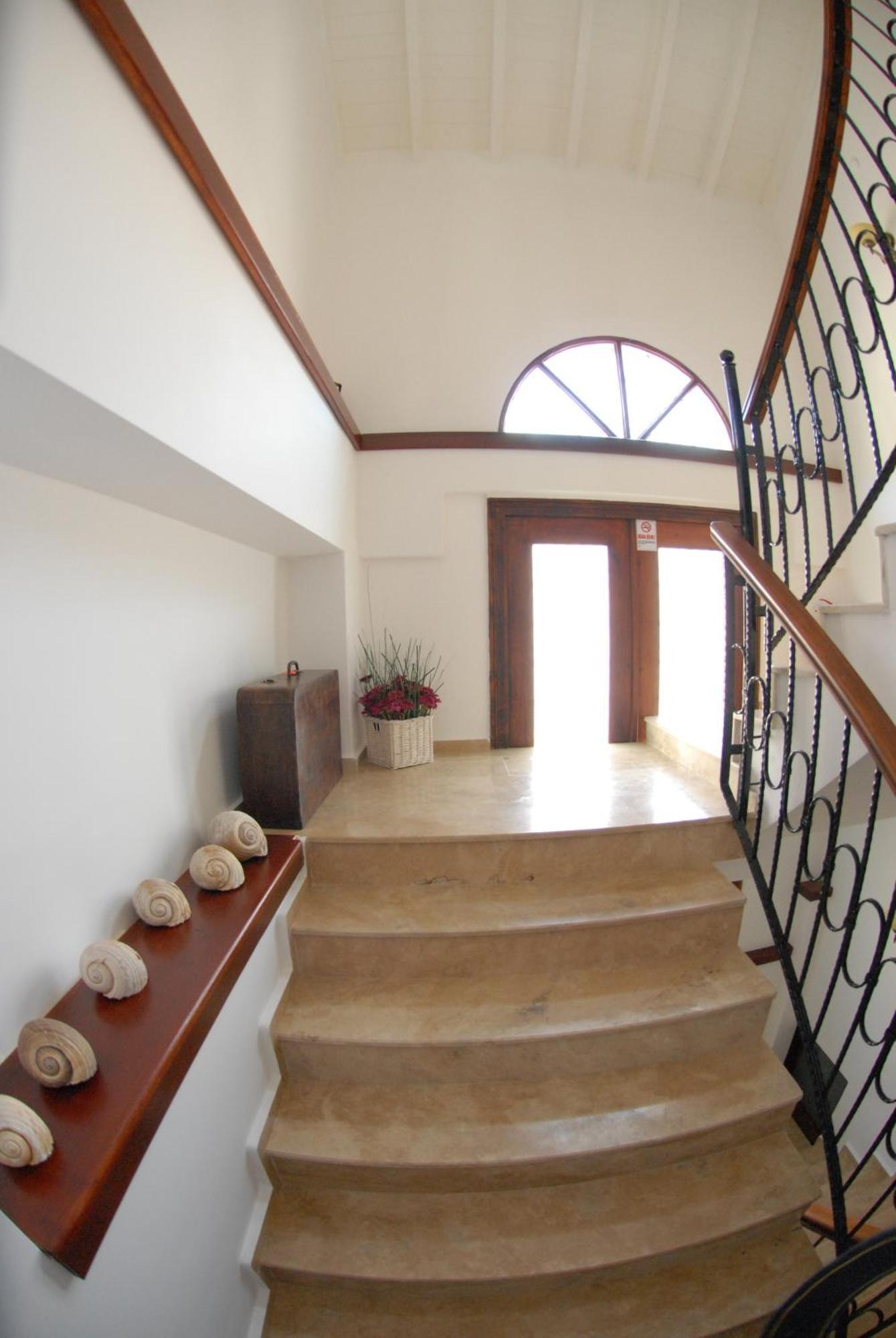 Aliye Hanim Hotel Ayvalı Esterno foto
